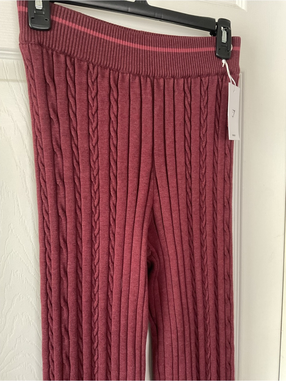 Gymshark Rest Day Cable Knit Flare Pants Women’s M Burgundy NWT - Picture 4 of 12